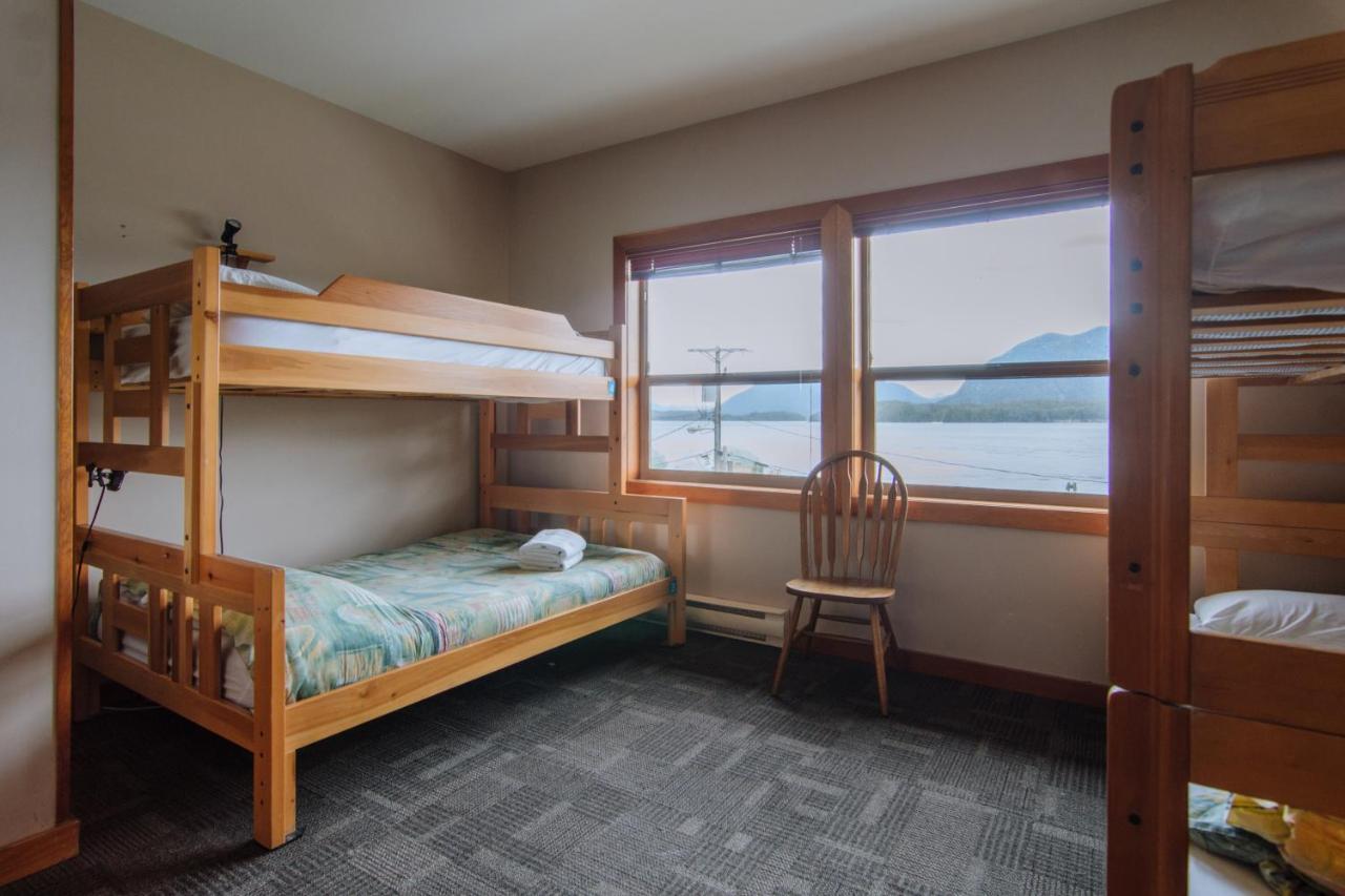 Whalers Guesthouse Тофіно Екстер'єр фото