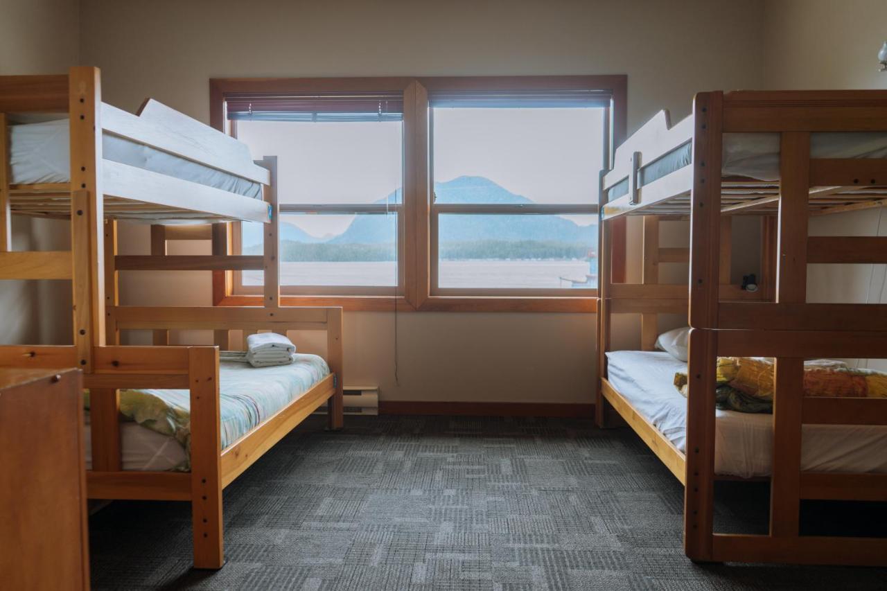 Whalers Guesthouse Тофіно Екстер'єр фото